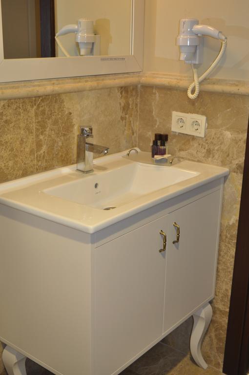 Kadikoy Park Suites Истанбул Екстериор снимка