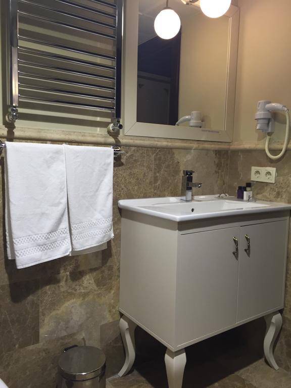 Kadikoy Park Suites Истанбул Екстериор снимка