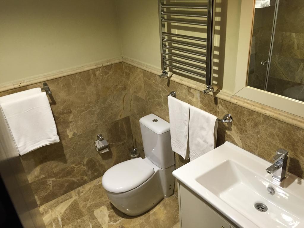 Kadikoy Park Suites Истанбул Екстериор снимка